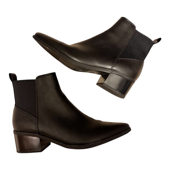 A New Day 7.5 Gwen Low Shaft Pointed Toe Ankle Chelsea Boots Stack Heeled Black - Picture 2 of 10
